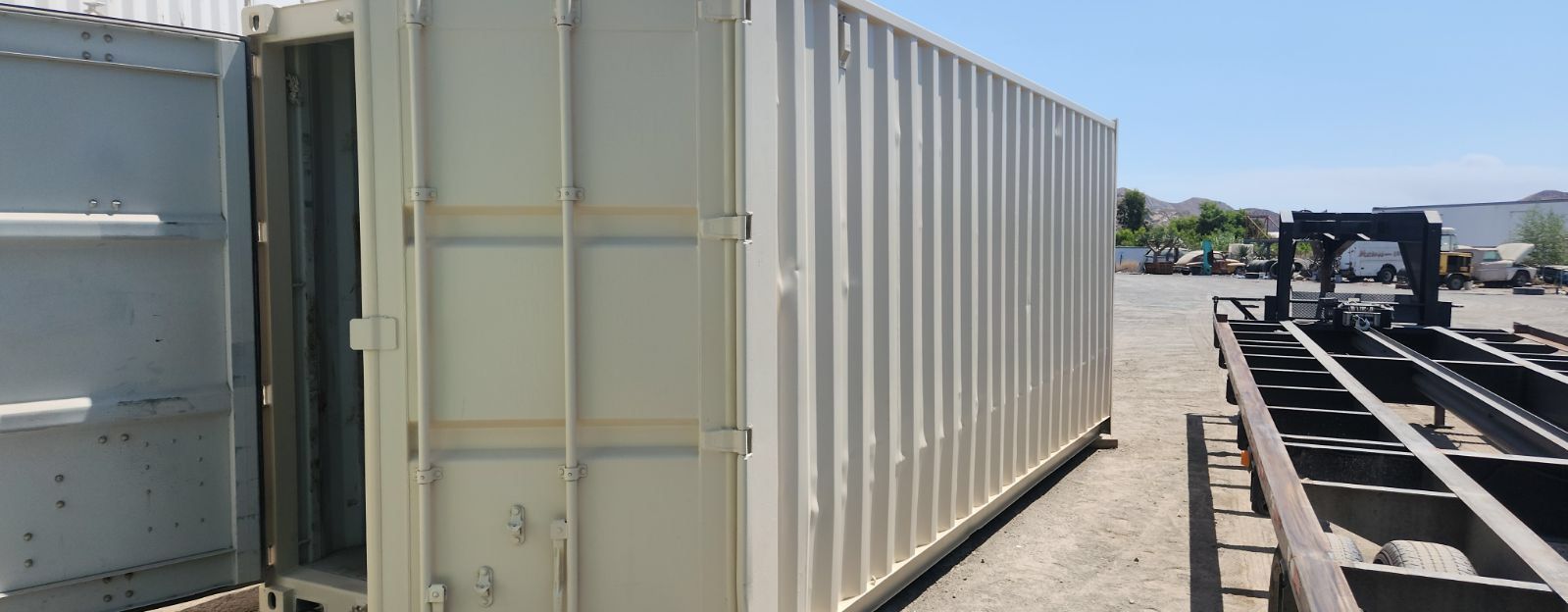 *10’ And 20’ Shipping Containers Available For Delivery*