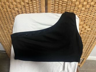 Black One-Shoulder Crop Top