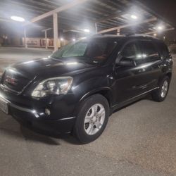Selling My 2011 GMC Acadia 