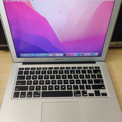 MacBook Air 2015 13" Intel Core i5 , 4gb Ram, 128gb SSD , MacOS Monterey. Intel HD 6000 Graphics 1.5GB , Comes with Apple Charger. $90 worth Microsoft