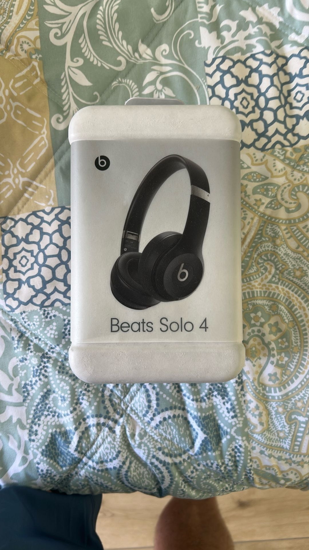 New Never Opened Beats Solo 4