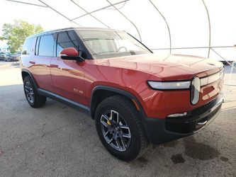 2023 Rivian R1S