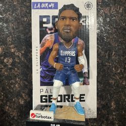 Paul George Bobble head Figure 2021-22 