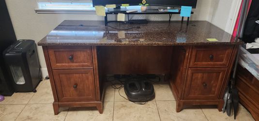 Large desk $50