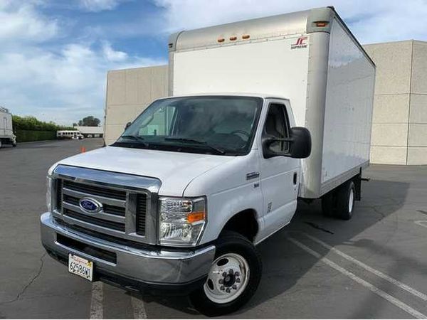 2015 Ford E350 Super Duty Cutaway for Sale in Bellflower, CA - OfferUp