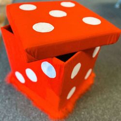 Red dice Ottoman