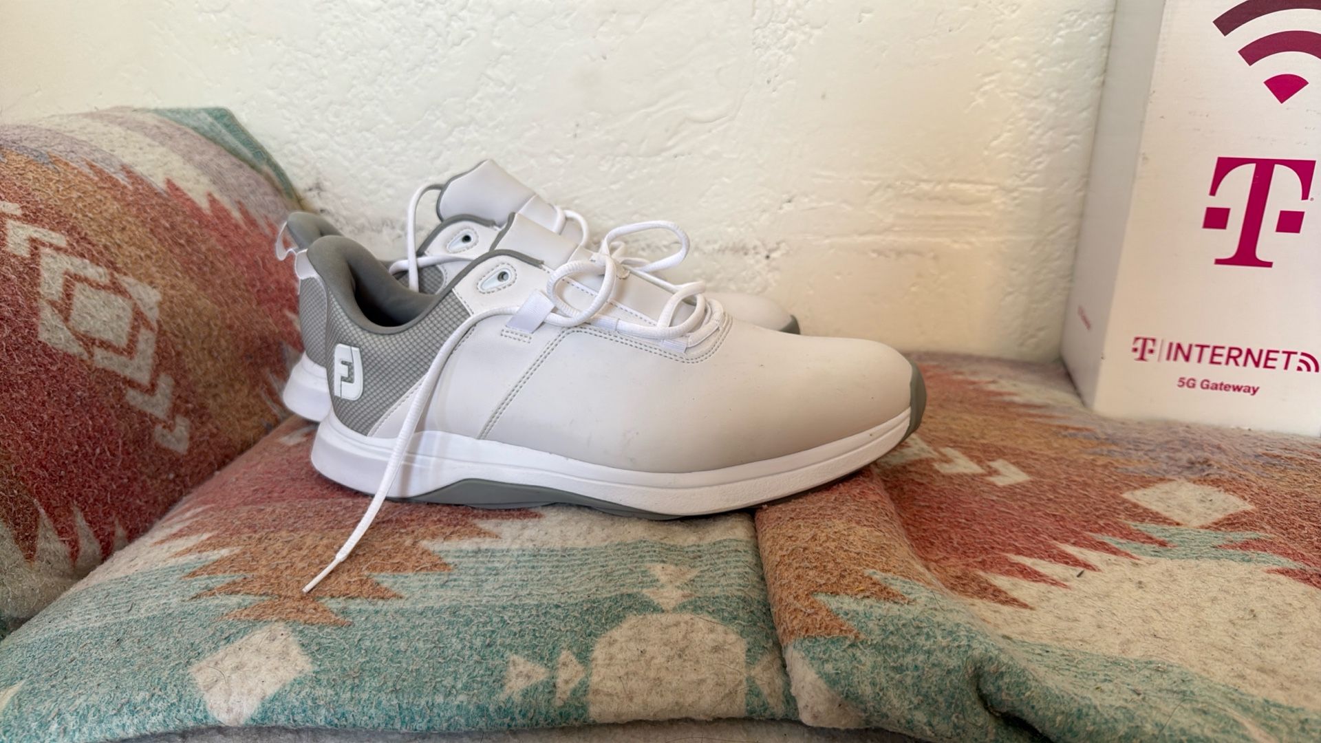 Men’s Foot-joy Size 11 Golf Shoes