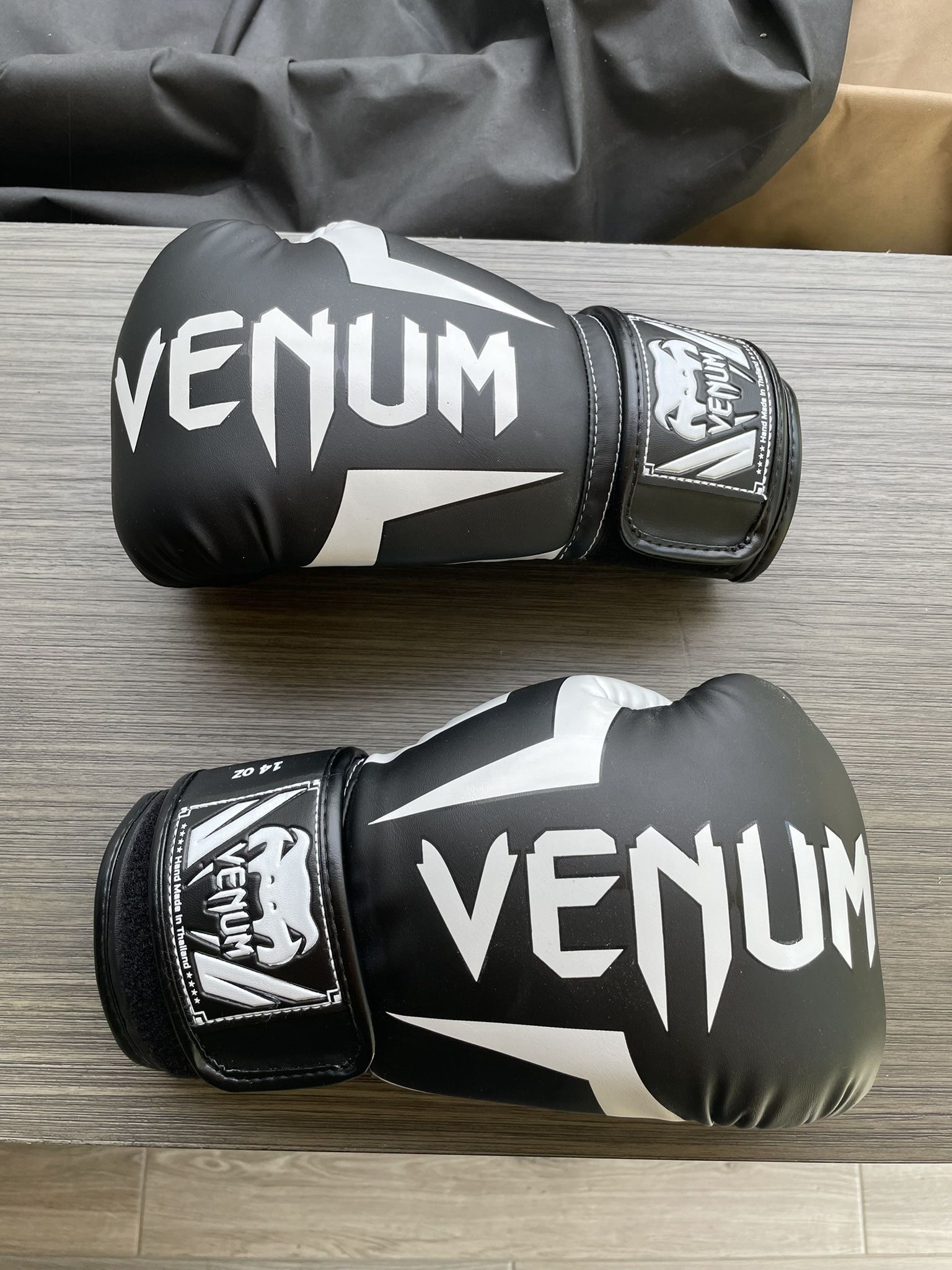 Venum Challenger 2.0 Boxing Gloves