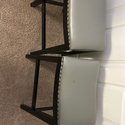 2 Bar Stools Leather
