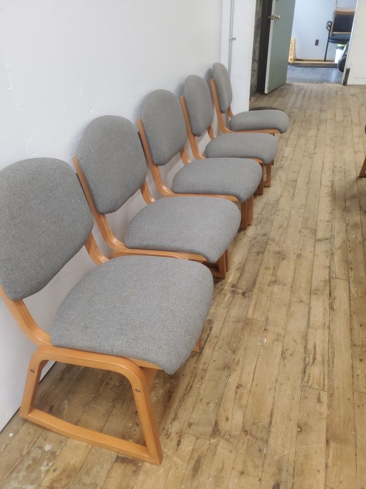 SET OF 10 ROCKING CHAIRS (HOME71)