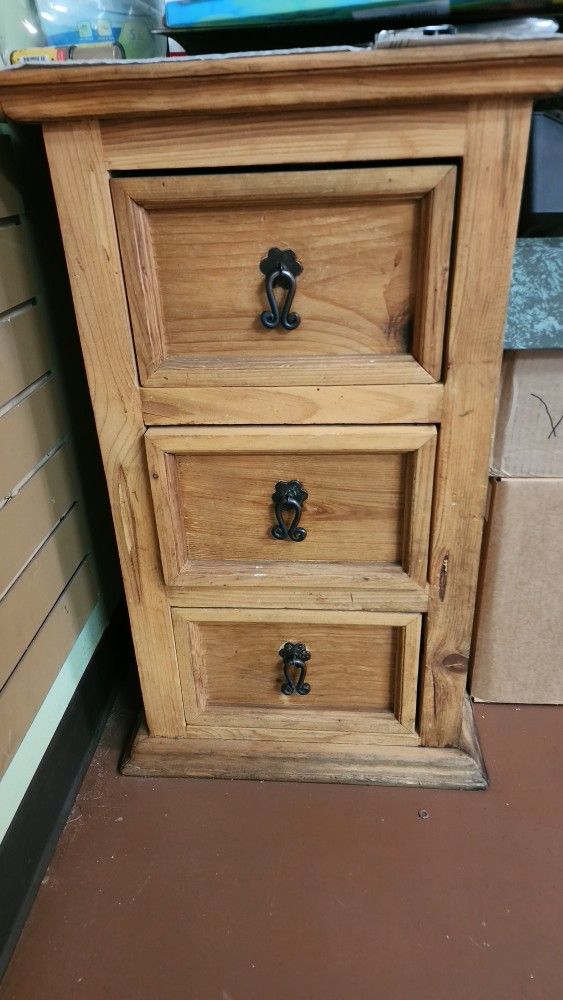 Wooden Droor