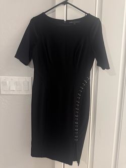 Classic Black Short-Sleeve Sheath Dress with Side Hook Detail