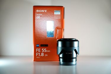Sony FE 55mm F1.8 Lens