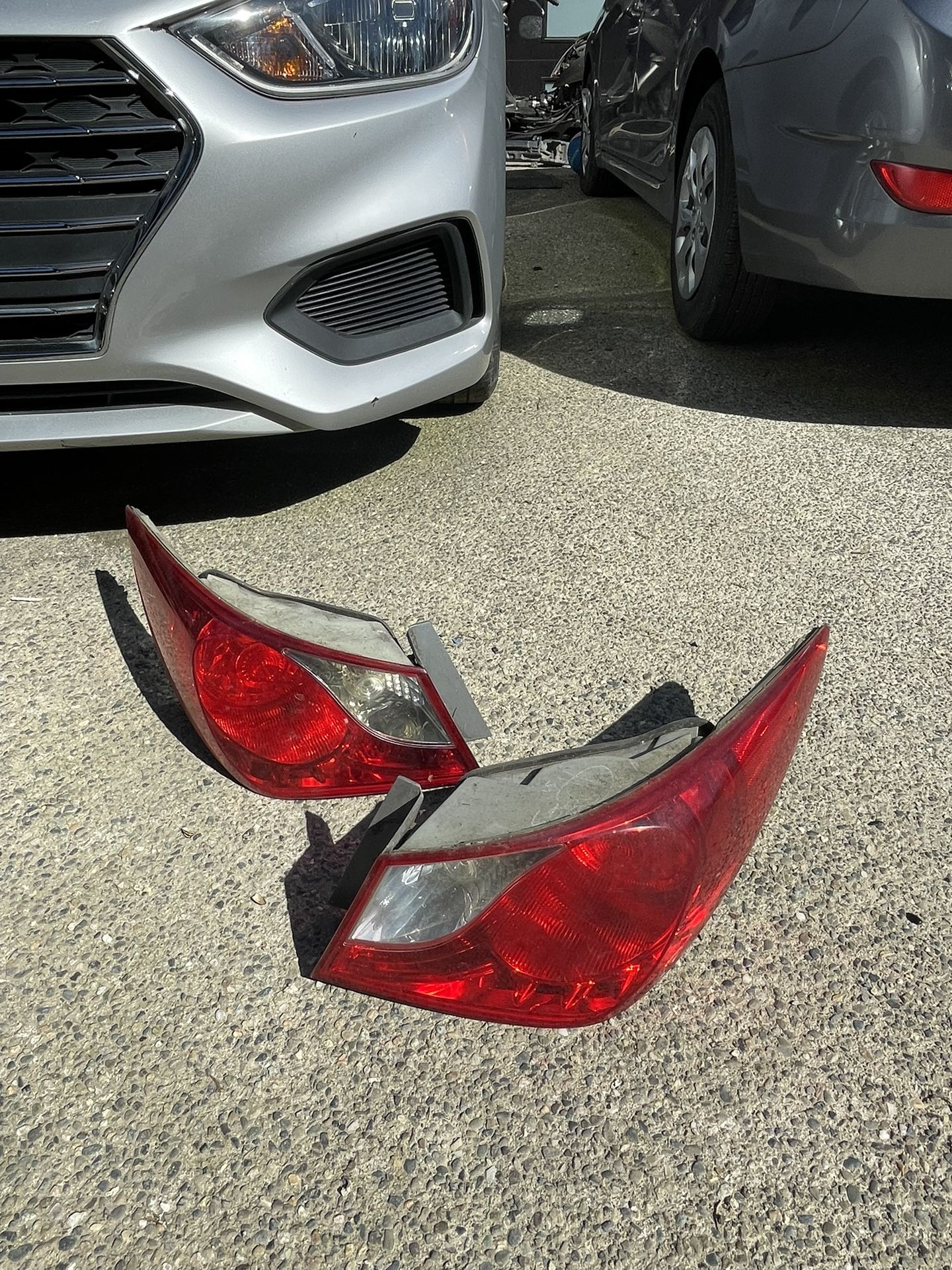 Hyundai Sonata Tail Lights