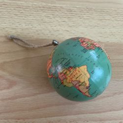 Christmas tree ornament globe