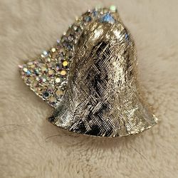 Vintage Dodds Holiday Bell Brooch