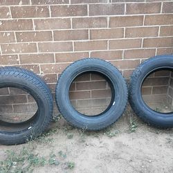 Truck tires 265-R-20