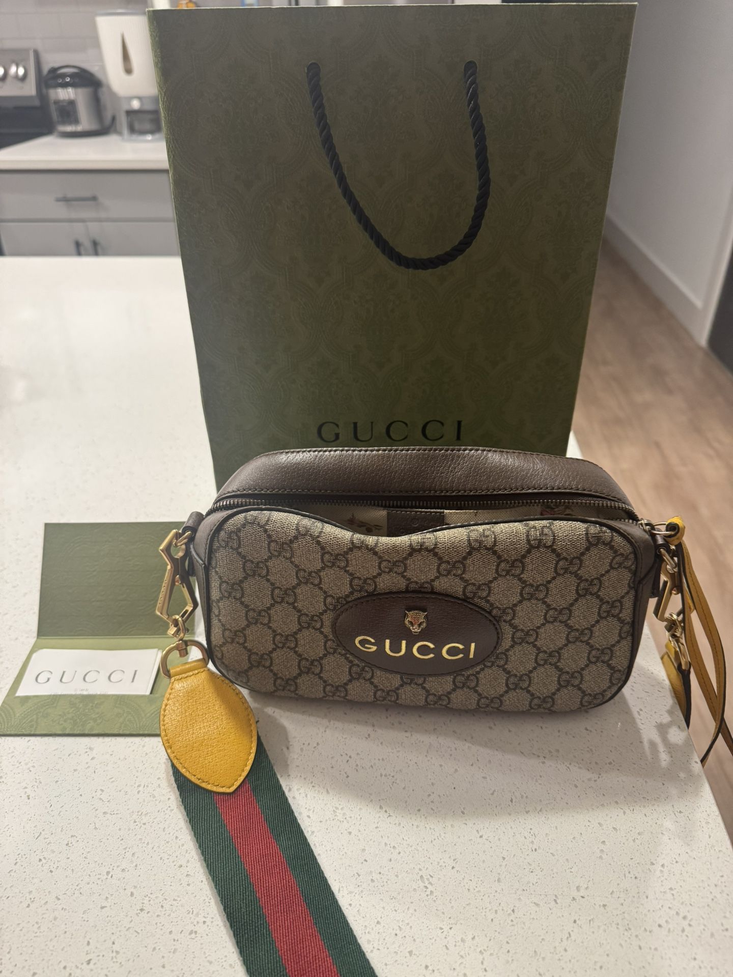 Gucci,