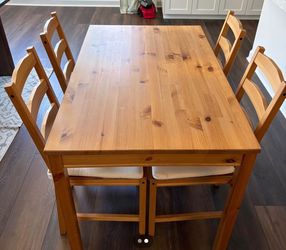 Ikea Hokkmokk Table with Chairs 🪑