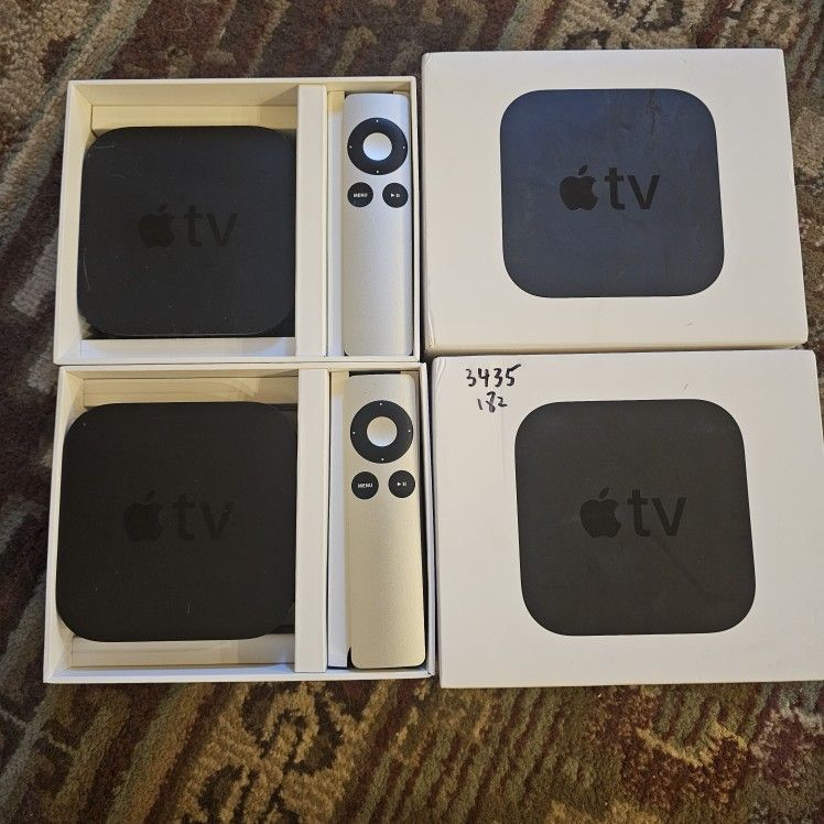 Apple TV (4th Generation) 32GB HD Media Streamer - A1625