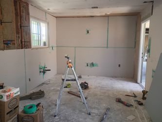 Drywall hanger