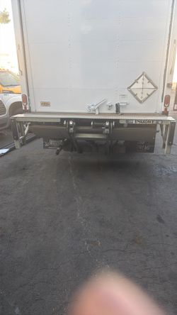 Box And Lift Gate