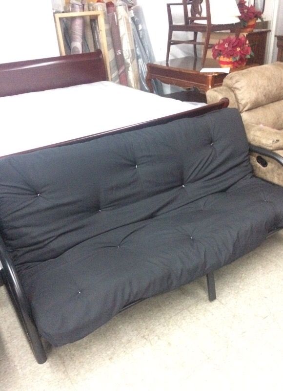 29" Arm Futon frame and mattress black