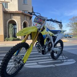 2024 Suzuki Dirt Bike