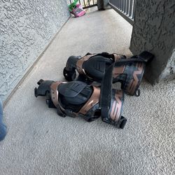 EVS Dirtbike Knee Braces Sz m/L