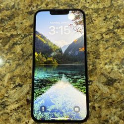 Apple iPhone 14 – 256GB – Midnight (Unlocked)