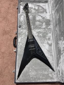 ESP LTD DV8-R Dave Mustaine