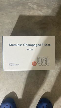 Bridesmaid Party Champagne Flutes