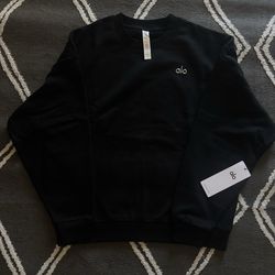 ALO CREWNECK