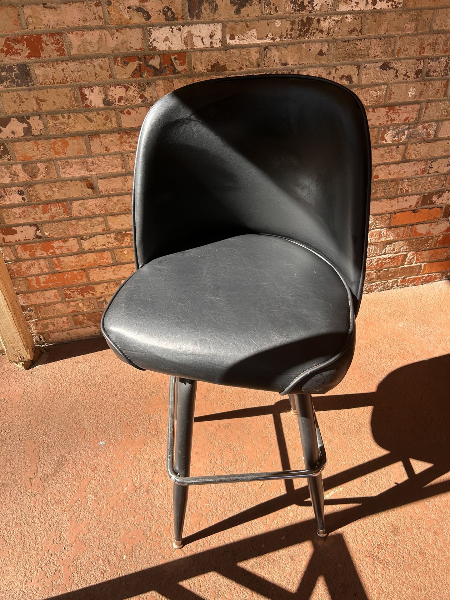 Black Mid-Back Metal Bar Stool