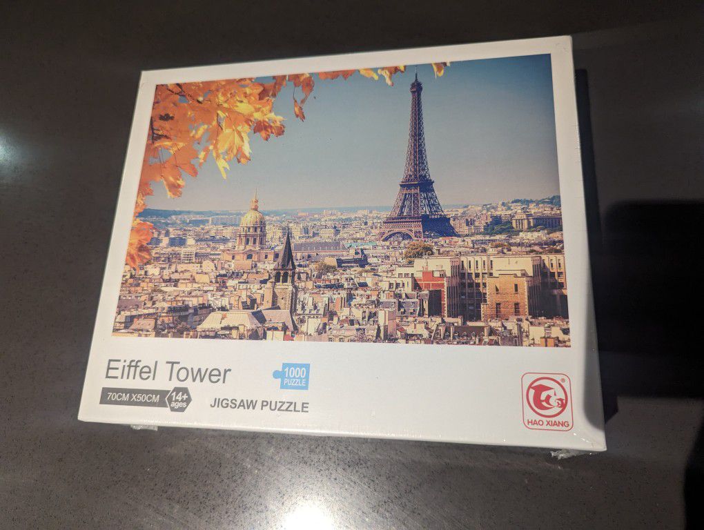 1000pc Jigsaw Puzzle "Eiffel Tower" Brand New
