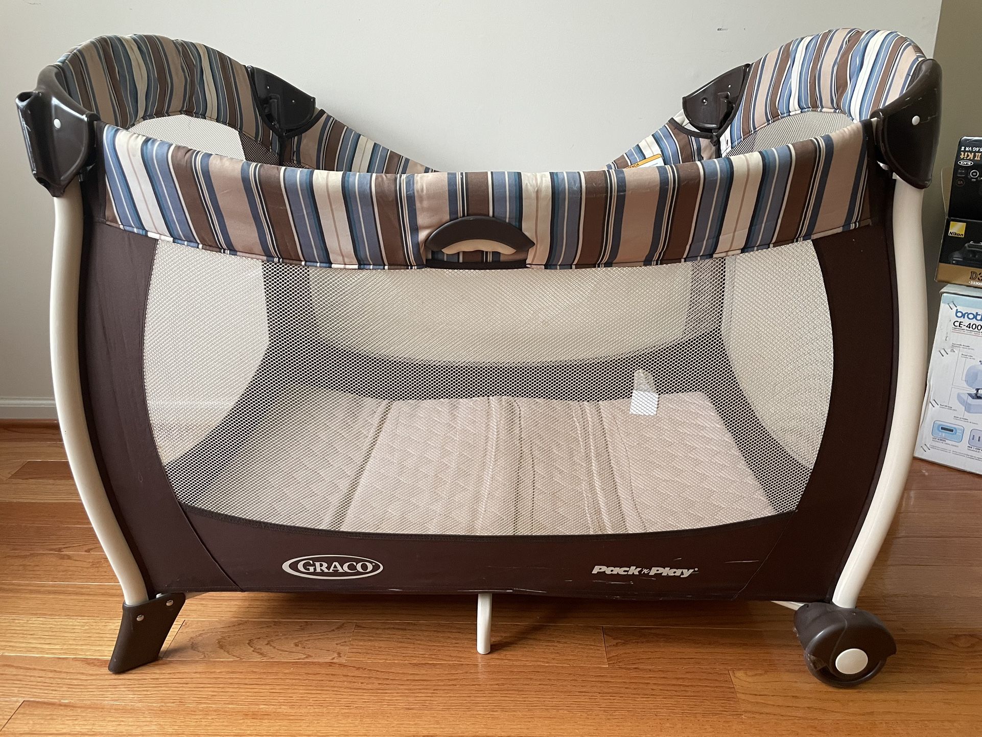 Graco Pack N Play