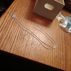 Beautiful Sterling Silver 22" Long Chain Necklace