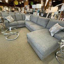 Mention Jon Green to the staff to confirm this price/offer! 🔥 Gray Color Clarington U Shaped Modular 3 Piece Sectional With Chaise 🌟 Color Options 