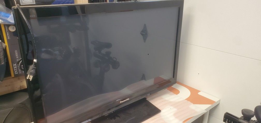47" Panasonic TV