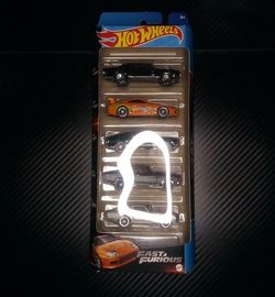 HOT WHEELS/ FAST AND FURIOUS 5 PACK**READ DESCRIPTION