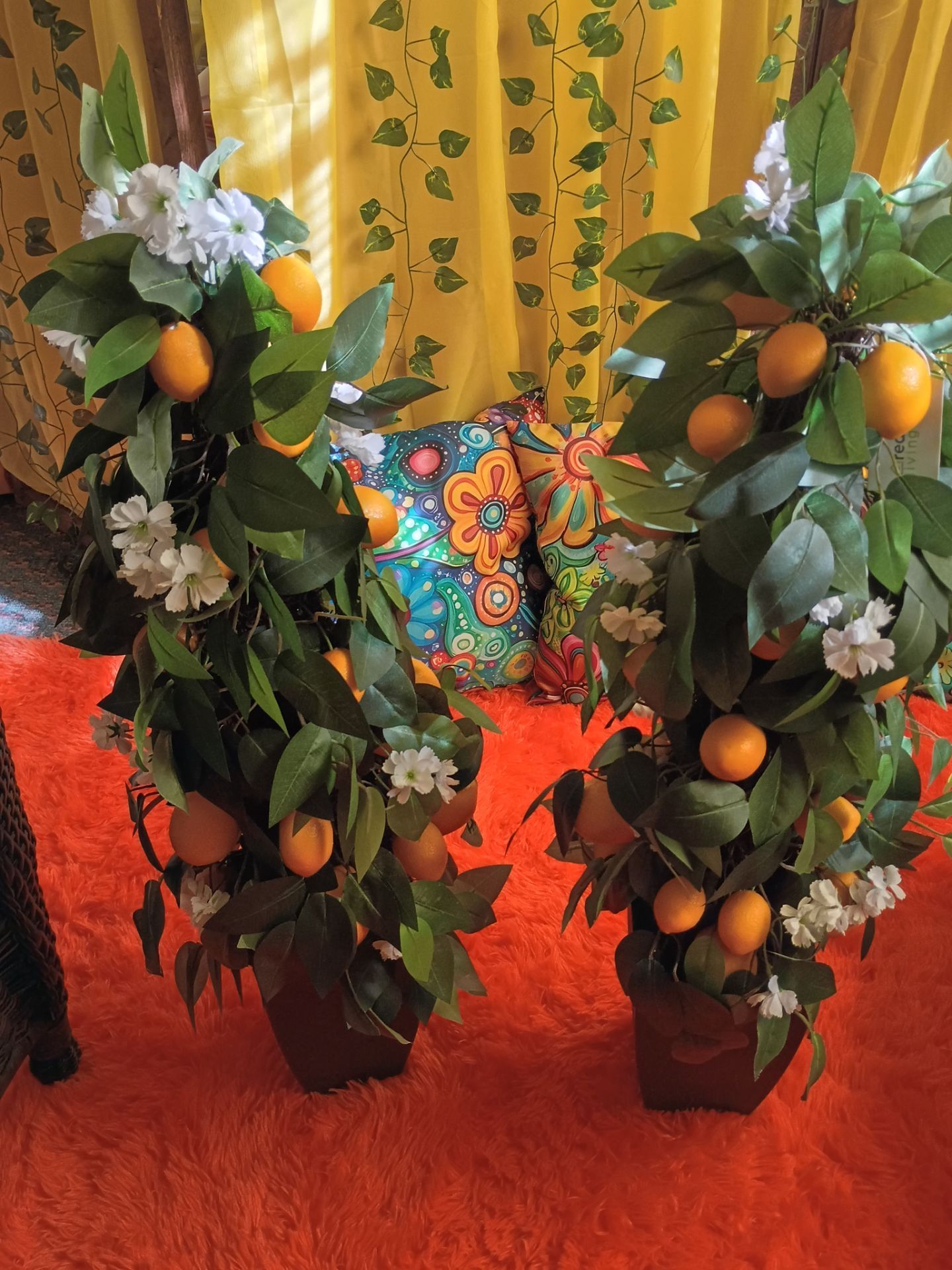Fake lemon trees