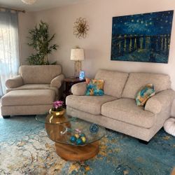 Loveseat Chair And A Half And Ottoman