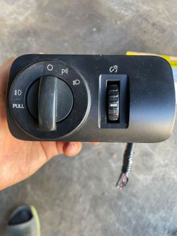 2005-2009 Mustang GT Headlight Switch