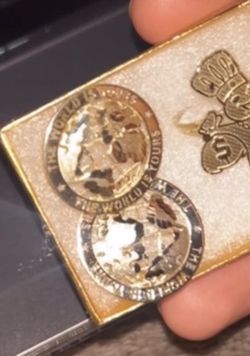 the world is yours 10k earrings