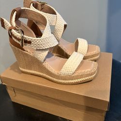 Women Shoes 