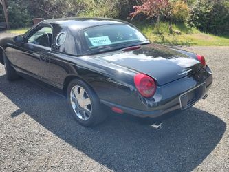 2002 Ford Thunderbird