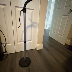 Blow dryer/styling tool holder