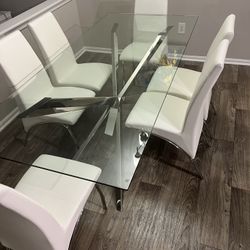 Glass Dining Table With 6 White Chairs 