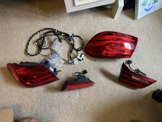 2015-2017 BMW M4 (F82) PRE-LCI Tail Light Assembly Set