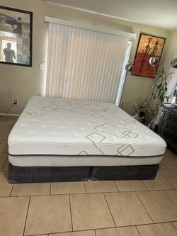 KING SIZE MEMORY FOAM CERTI PUR, MEDIUM FIRM